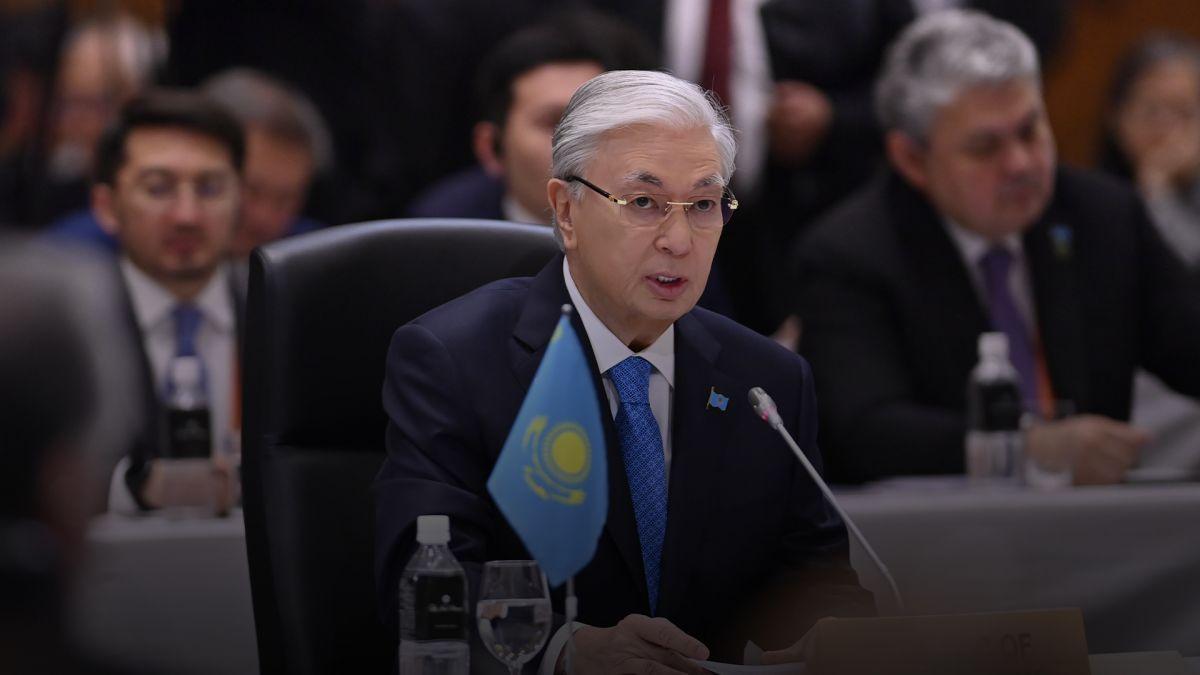 КАЗАХСТАНЫ ҮНДСЭН ХУУЛИНД ЕРӨНХИЙЛӨГЧИЙН ЭРХ ҮҮРГИЙГ ТЭЛЖЭЭ