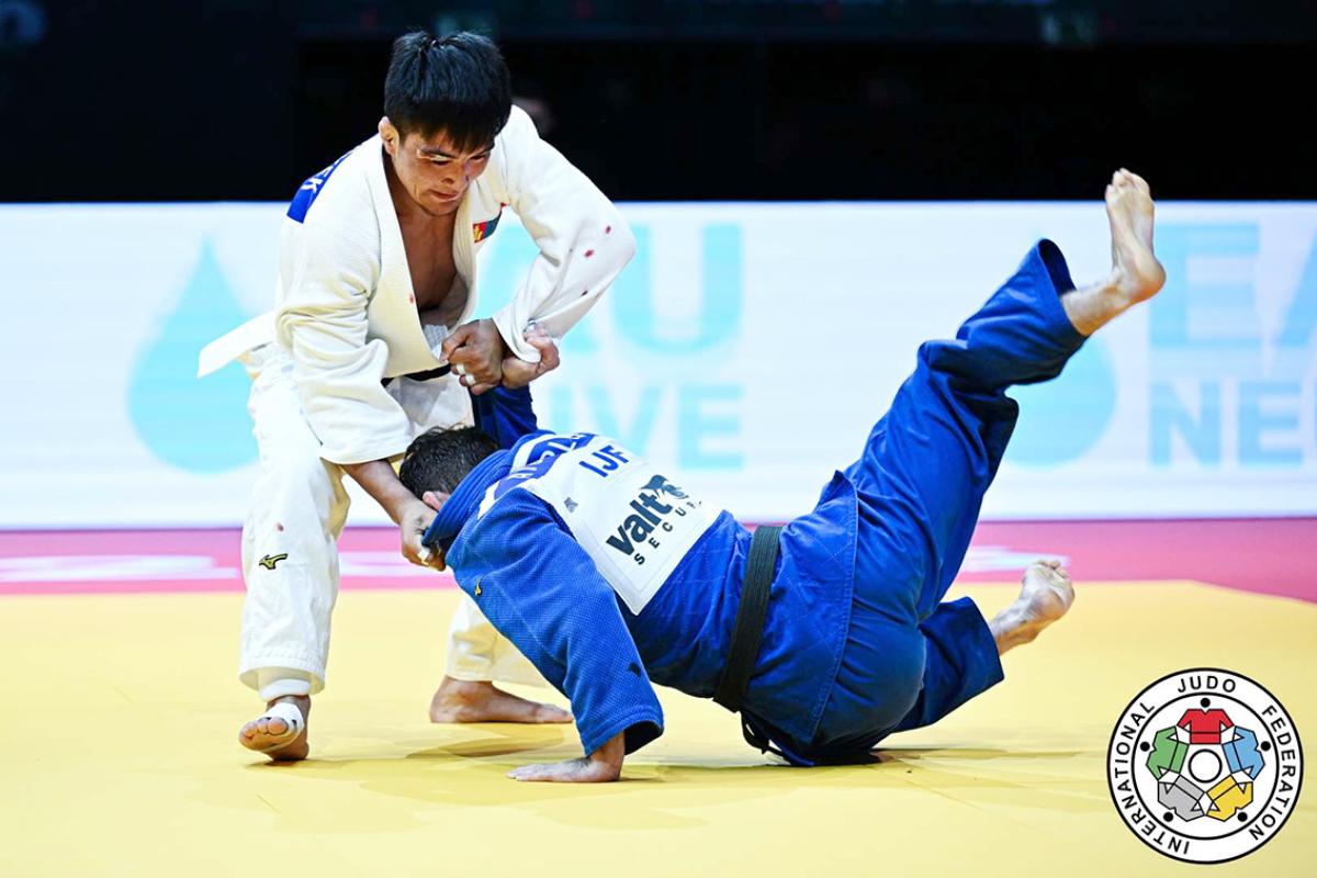 ТБИЛИСИЙН ЖҮДОГИЙН &ldquo;ИХ ДУУЛГА&rdquo; ТЭМЦЭЭН ӨНӨӨДӨР ЭХЭЛНЭ