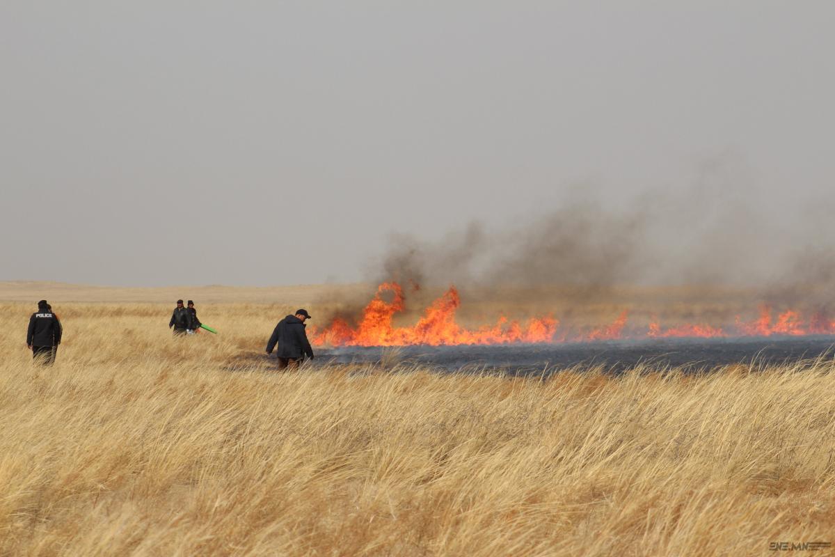ХАВАР ХУУРАЙШИЛТ ИХЭСЧ БАЙГААГААС ОЙ ХЭЭРИЙН ТҮЙМРЭЭС СЭРЭМЖТЭЙ БАЙХЫГ АНХААРУУЛЖ БАЙНА