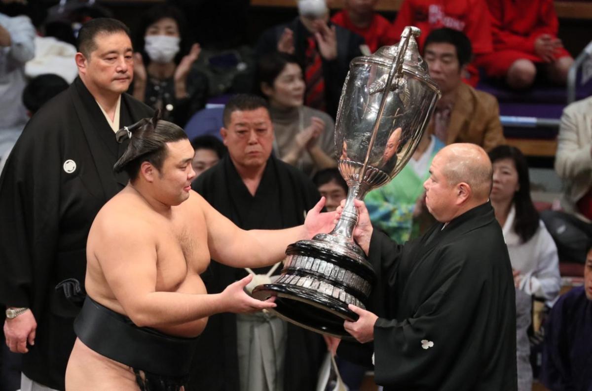 КИРИШИМА Б.ЛХАГВАСҮРЭН ОЗЭКИ ЦОЛОО ЭРГҮҮЛЭН АВЛАА