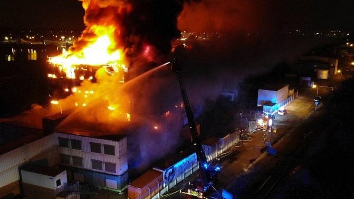 СТРАСБУРГИЙН ДОР ШӨНИЙН КЛУБТ ТОМООХОН ГАЛ ГАРЧЭЭ