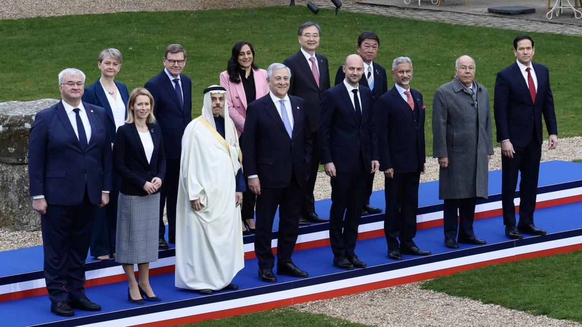 ИХ ДОЛООГИЙН БҮЛЭГ ЭРЧИМ ХҮЧНИЙ АЮУЛГҮЙ БАЙДЛЫГ БҮХ ТАЛААР ХАМГААЛНА