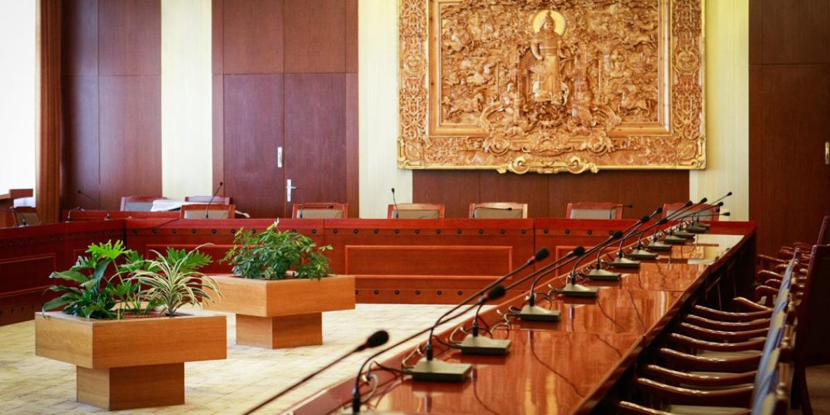 УЛСЫН ИХ ХУРЛЫН БАЙНГЫН ХОРООНЫ ЛХАГВА ГАРАГТ ХЭЛЭЛЦЭХ АСУУДЛУУД