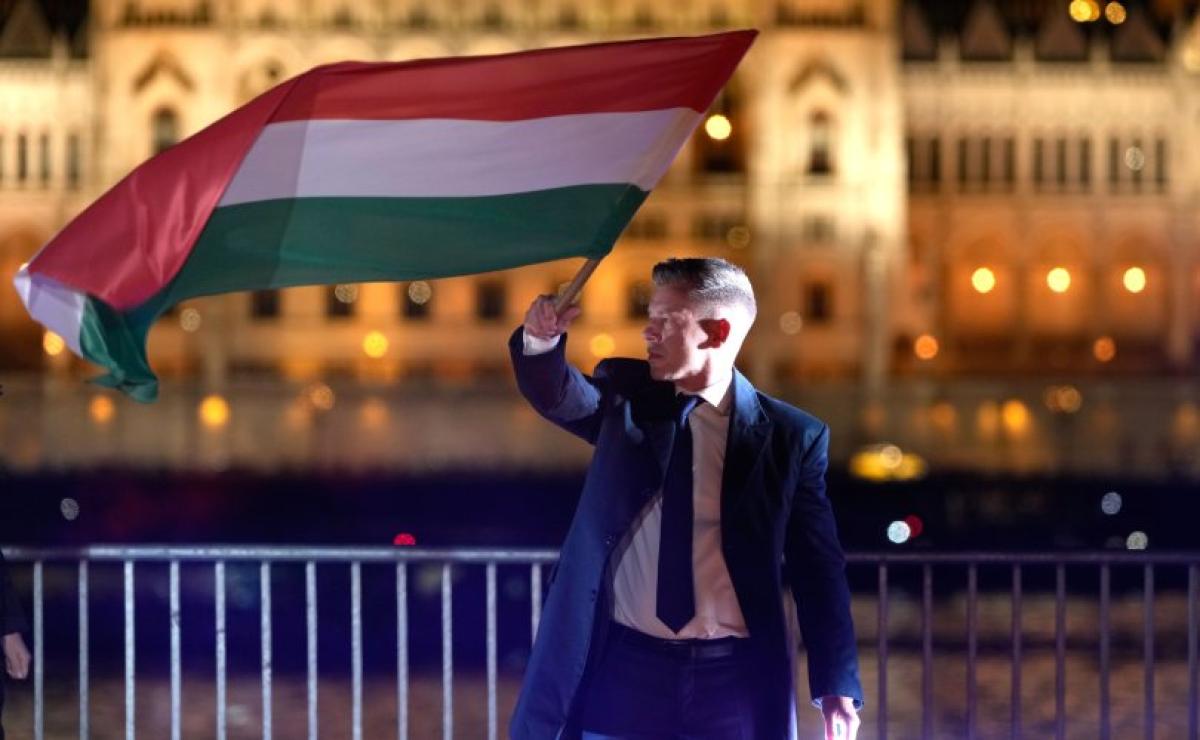 ОРБАНЫ ЭРИН ҮЕ ДУУСГАВАР БОЛЛОО