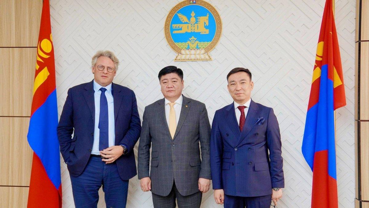 СОР17  АЖЛЫН ХҮРЭЭНД &ldquo;ЦЭНХЭР БҮС&rdquo;-ИЙН ТҮР БАРИЛГА, БАЙГУУЛАМЖТАЙ ХОЛБООТОЙ АЖЛУУДЫГ ХЭЛЭЛЦЛЭЭ