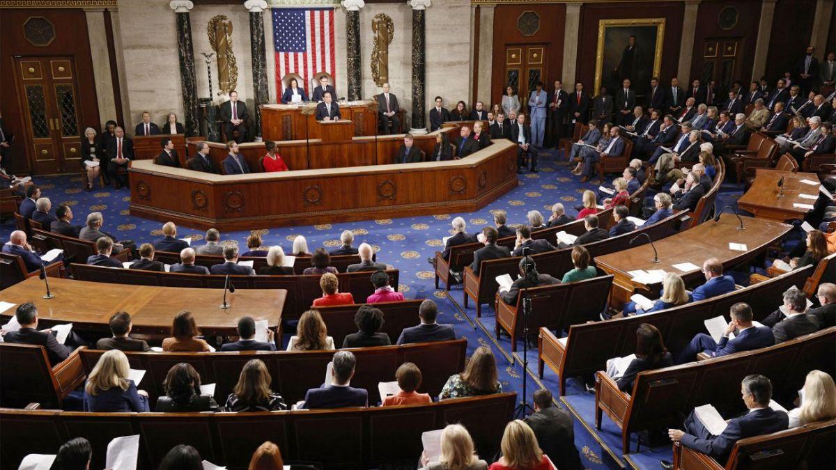 АНУ-ЫН СЕНАТ ИРАНЫ ДАЙНЫГ ЗОГСООХ ТОГТООЛЫГ БАТАЛСАНГҮЙ