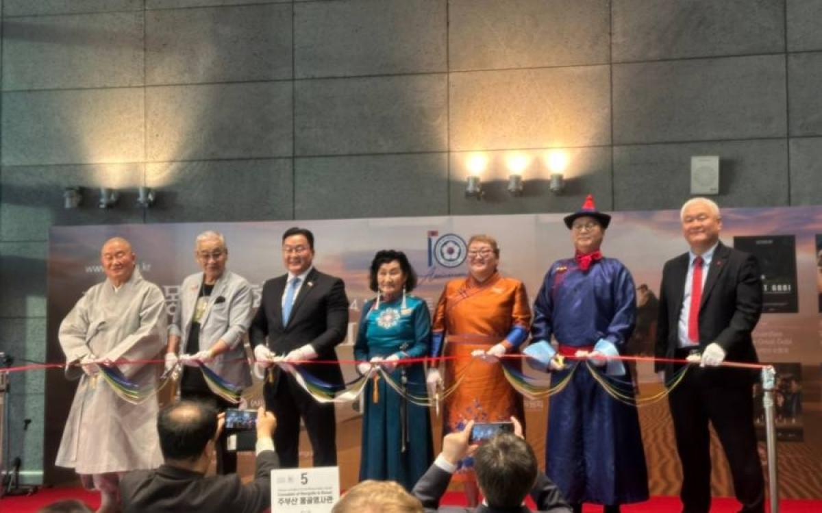 &ldquo;МОНГОЛ КИНО ӨДӨРЛӨГ-2026&rdquo; ПУСАН ХОТОД НЭЭЛТЭЭ ХИЙВ