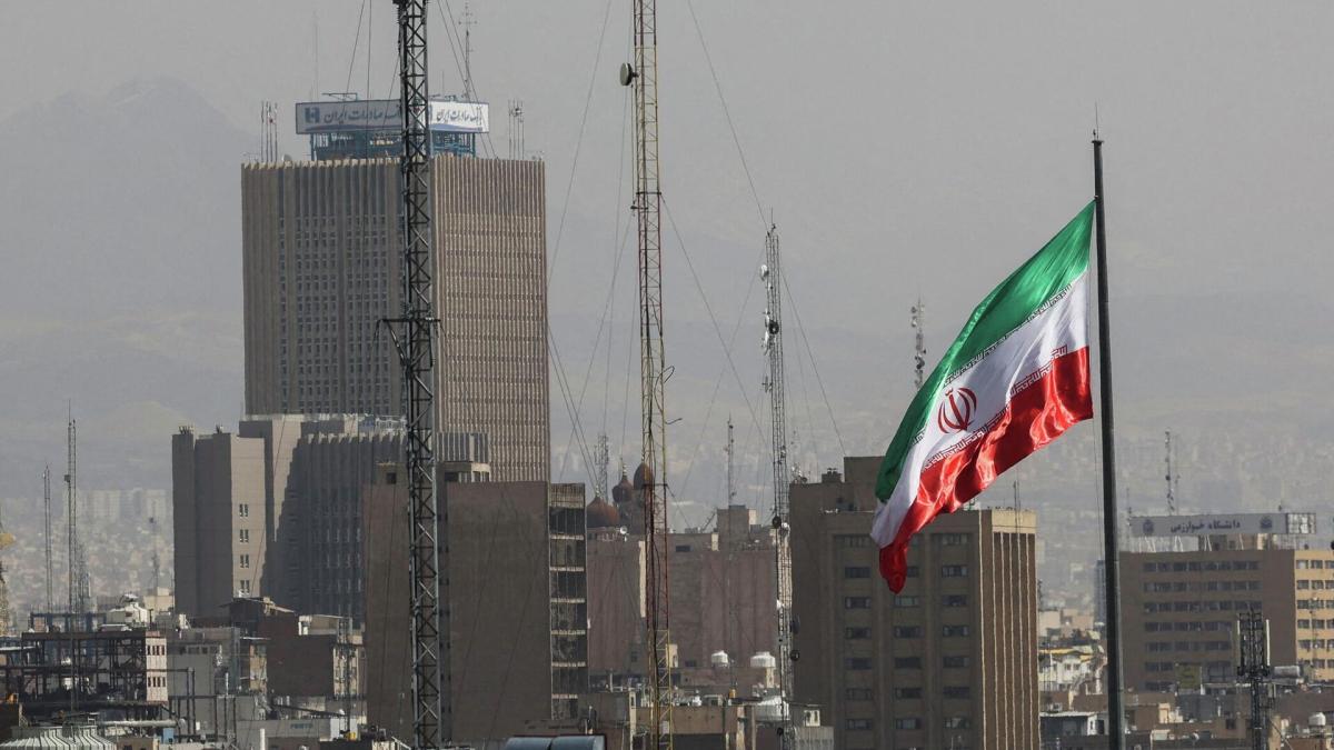 ИРАНЫ ГАДААД ХЭРГИЙН ЯАМ ВАШИНГТОН БОЛОН ТЕЛЬ-АВИВЫН ЭСРЭГ ГОМДОЛ МЭДҮҮЛЛЭЭ