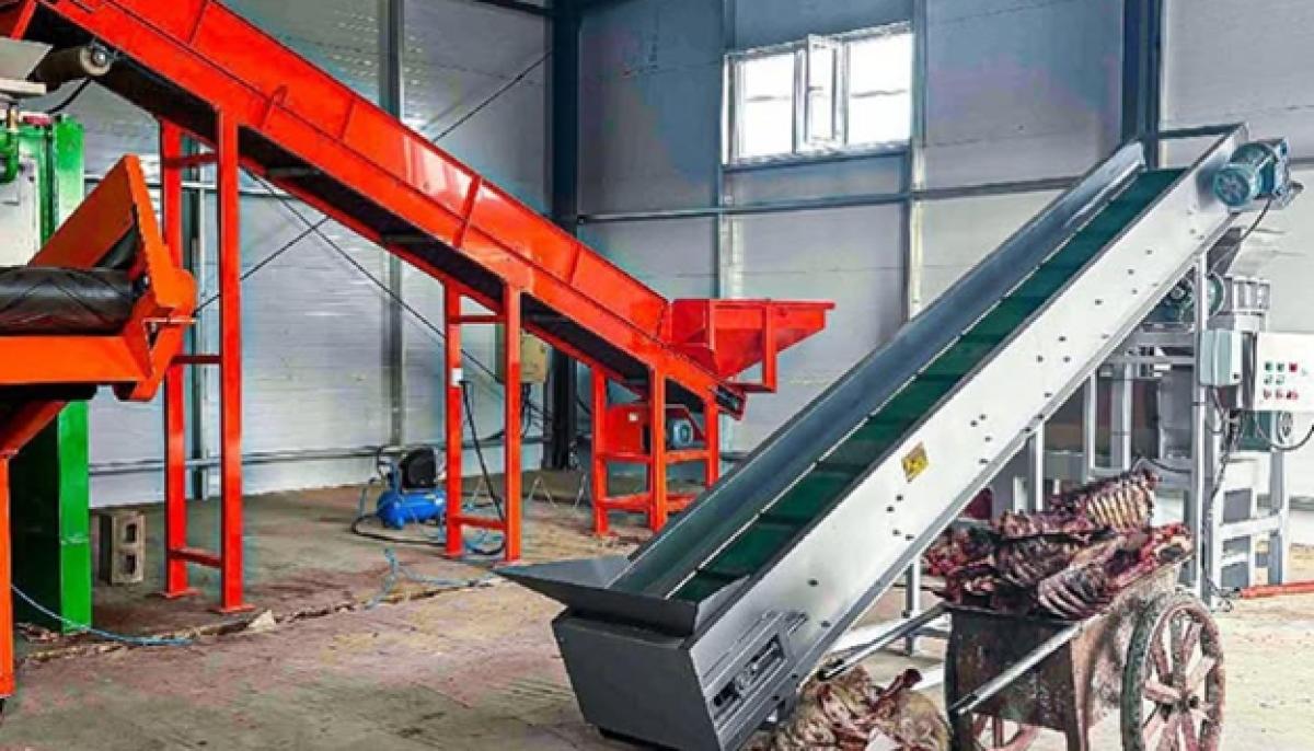 ӨДӨРТ 4 ТОНН БОРДОО БОЛОВСРУУЛДАГ ҮЙЛДВЭР АШИГЛАЛТАД ОРЛОО