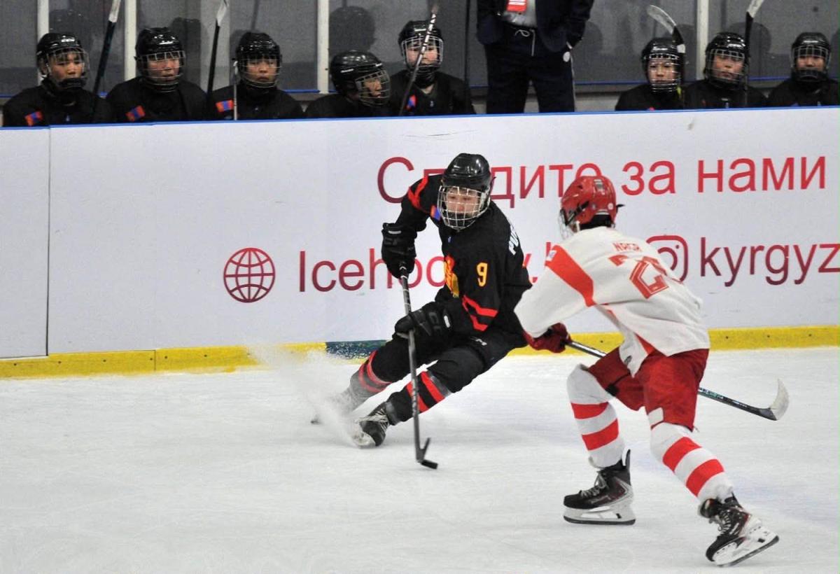 МОНГОЛЫН ӨСВӨРИЙН ХОККЕЙЧИД ИНДОНЕЗИЙН БАГИЙГ 5:2-ООР ХОЖЛОО