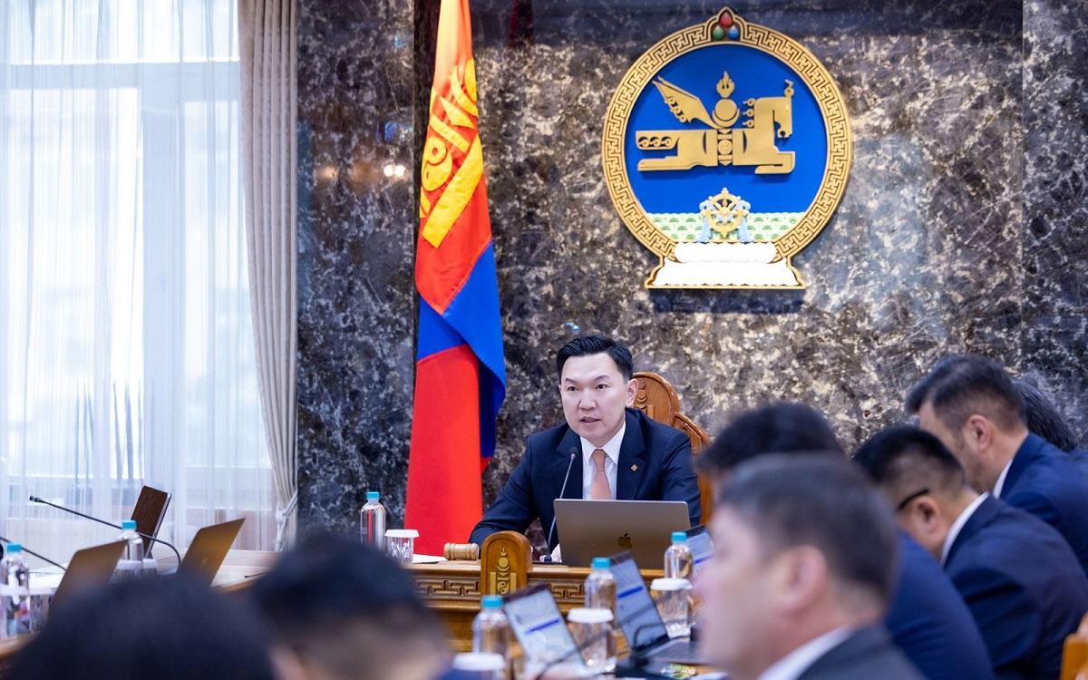 ЗАСАГ | 2028-2029 ОНЫ ТӨСВИЙН ТӨСӨӨЛЛИЙН ТУХАЙ ХУУЛИЙН ТӨСЛИЙГ ХЭЛЭЛЦЭНЭ