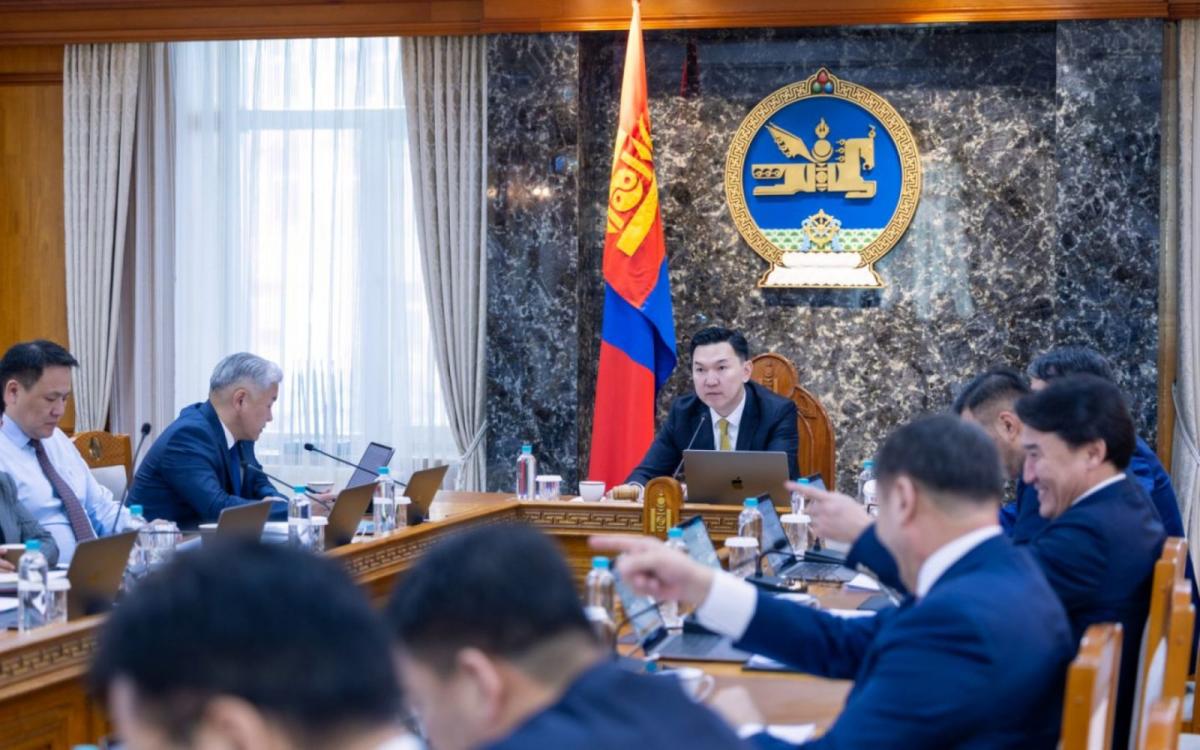 ЗАСАГ | НИЙГМИЙН ХАЛАМЖИЙН ТУХАЙ ХУУЛИЙН ШИНЭЧИЛСЭН НАЙРУУЛГЫН ТӨСЛИЙГ ХЭЛЭЛЦЭЖ БАЙНА