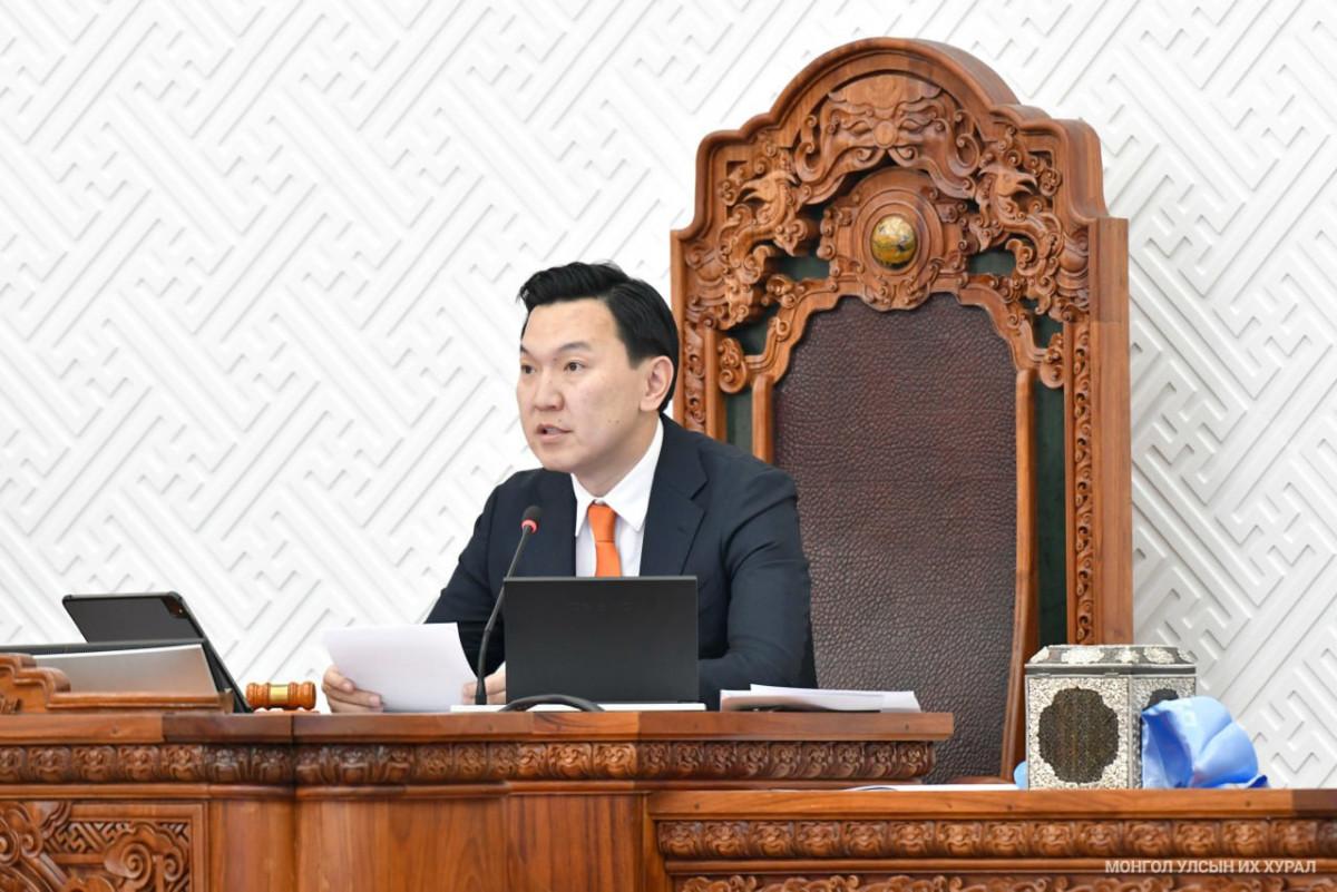 Н.УЧРАЛ: ШУДАРГА ТЭТГЭВРИЙН ТОГТОЛЦООГ БИЙ БОЛГОХ ХУУЛИЙН ТӨСЛИЙГ ИРЭХ ДОЛОО ХОНОГТ ӨРГӨН БАРИНА