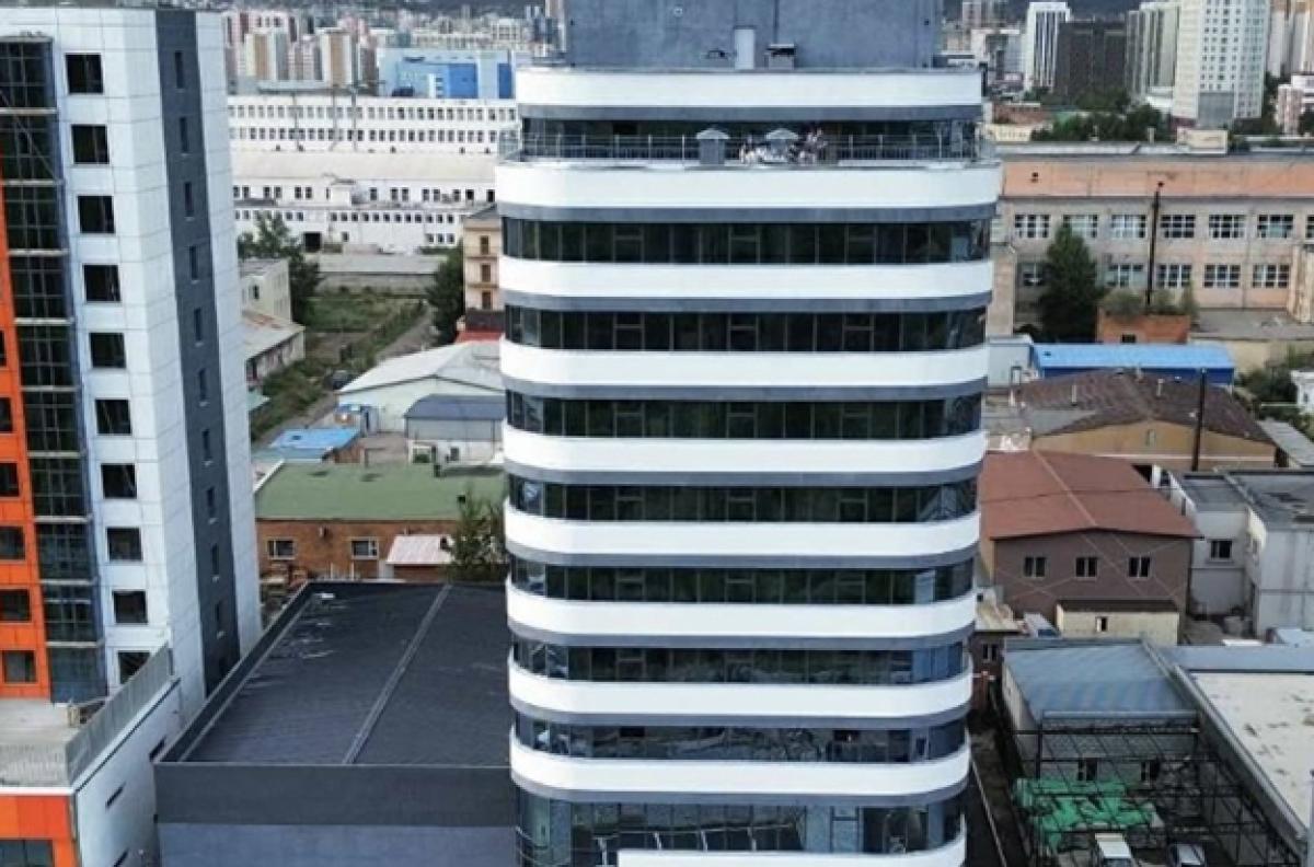 ӨМНӨГОВЬ АЙМАГ ОЮУТНУУДДАА ЗОРИУЛАН 11 ДАВХАР ДОТУУР БАЙР БАРЬЖЭЭ