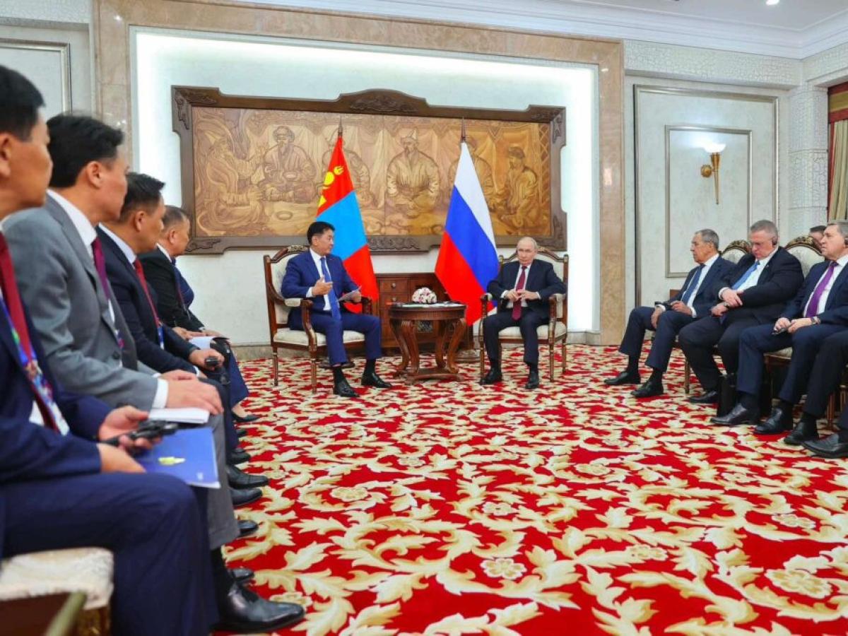 У.ХҮРЭЛСҮХ, В.ПУТИН НАР 9 АСУУДАЛД ТОХИРОЛЦООНД ХҮРЧЭЭ